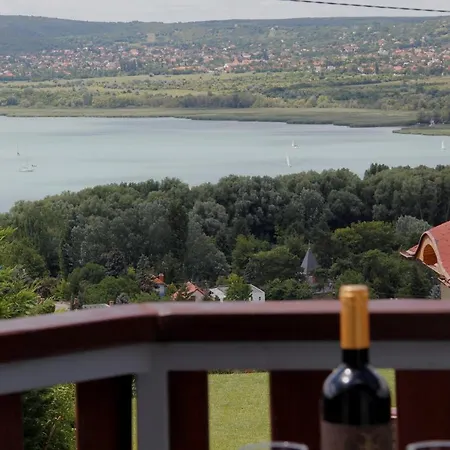 In 35646 Balatonfůzfő