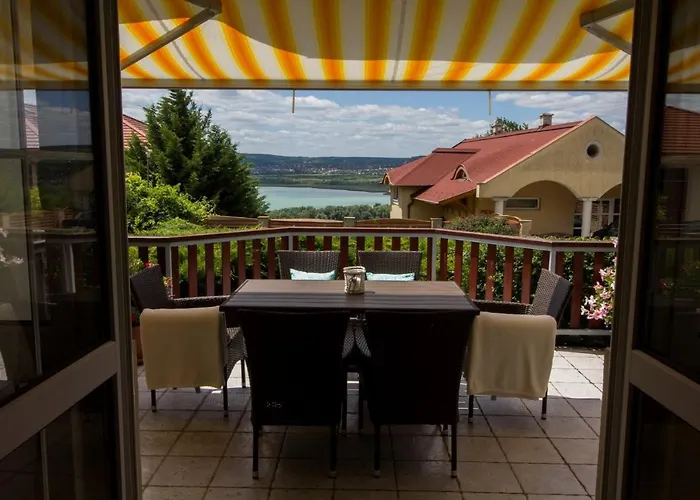 Semesterbostad In 35646 Balatonfůzfő